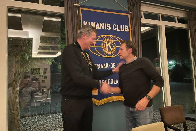 bestuur1 - Afbeelding 1 van 2